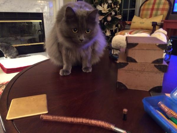 "Iz magneto-electric mouse!!??"